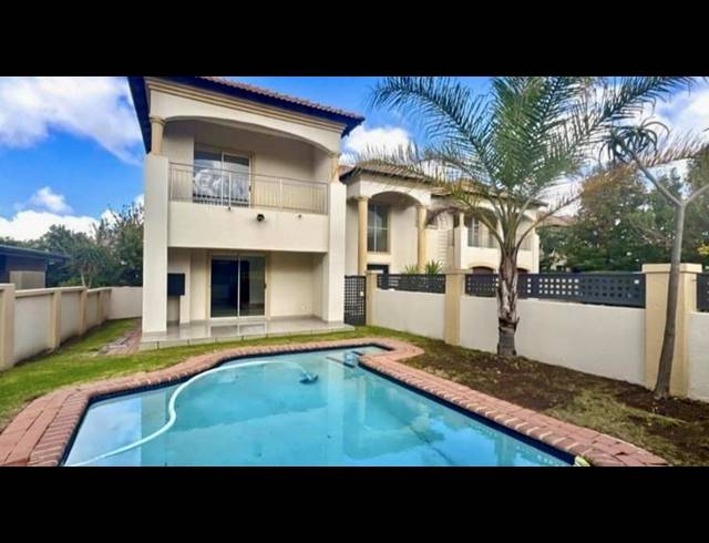 4 BEDROOM PROPERTY TO RENT IN MIDSTREAM ESTATE
